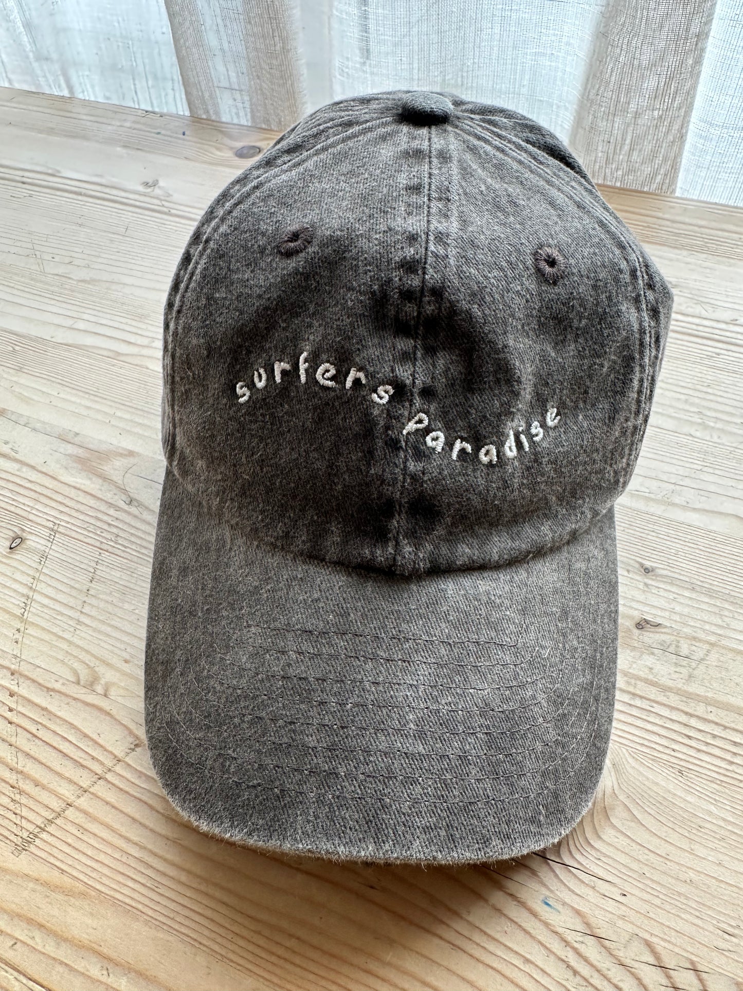 surfers paradise cap | washed coffee